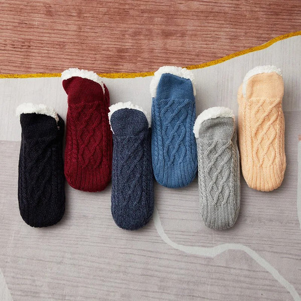 Anti-Rutsch Socken: ABS-, Grip-, Hütten- und Yogasocken im Überblick